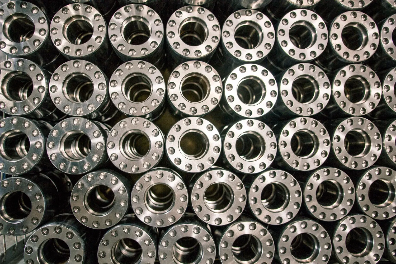 Flansche und Ringe als Wiederholteil