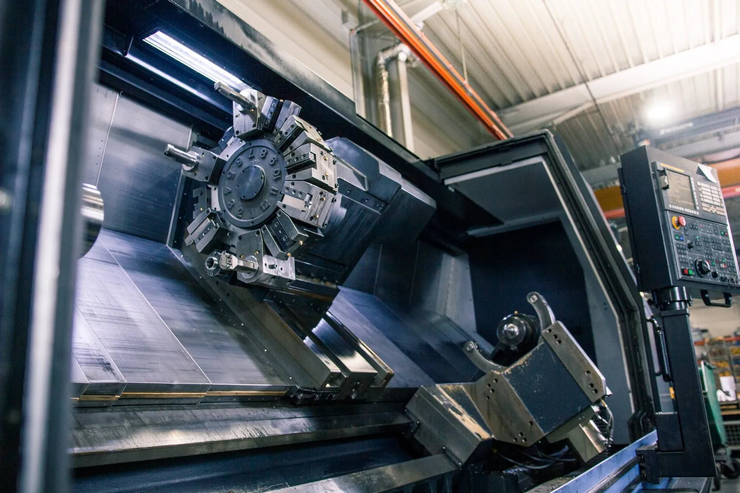 Werkzeugrevolver im CNC-Drehzentrum von K. Brandstätter in Calw